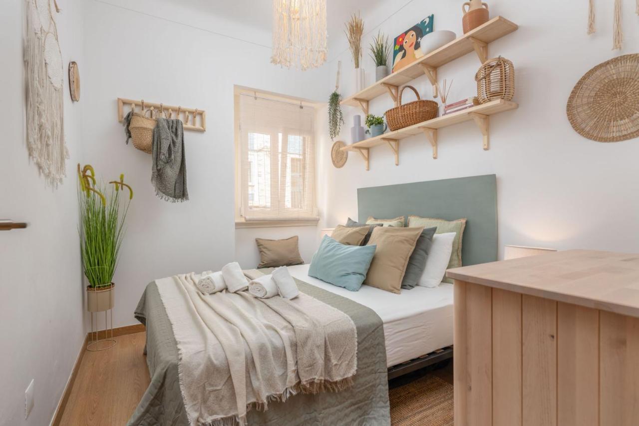 Serene 2bdr W/ Patio By Lovelystay * Lissabon